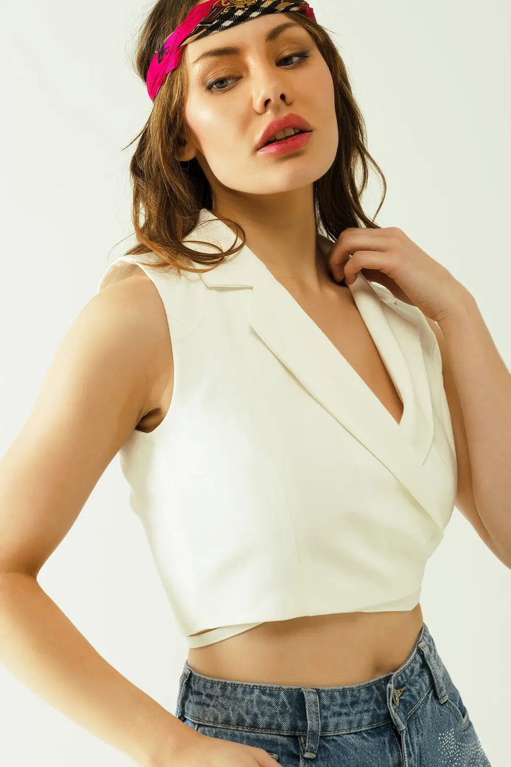 Cropped Wrapped Gilet with Notch Lapels in White - Tops