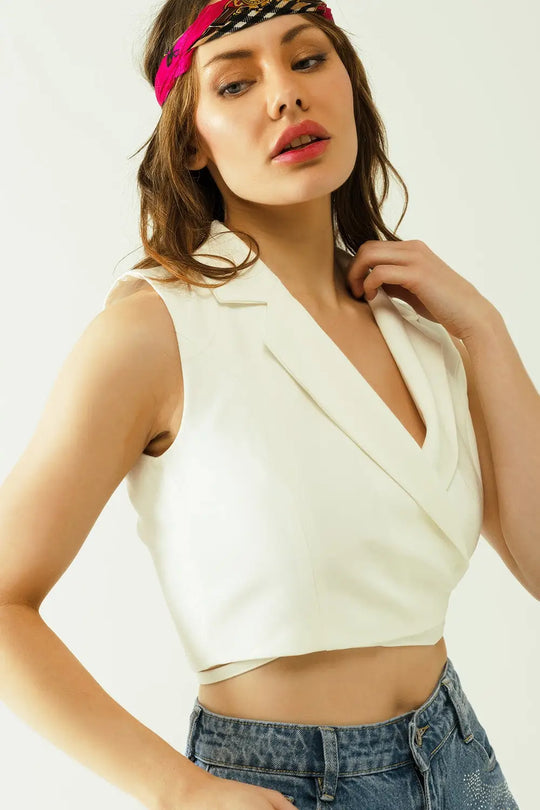 Cropped Wrapped Gilet with Notch Lapels in White - Tops