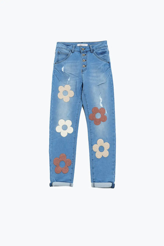 Straight Jeans With Button Closing and Flower Detail in Front