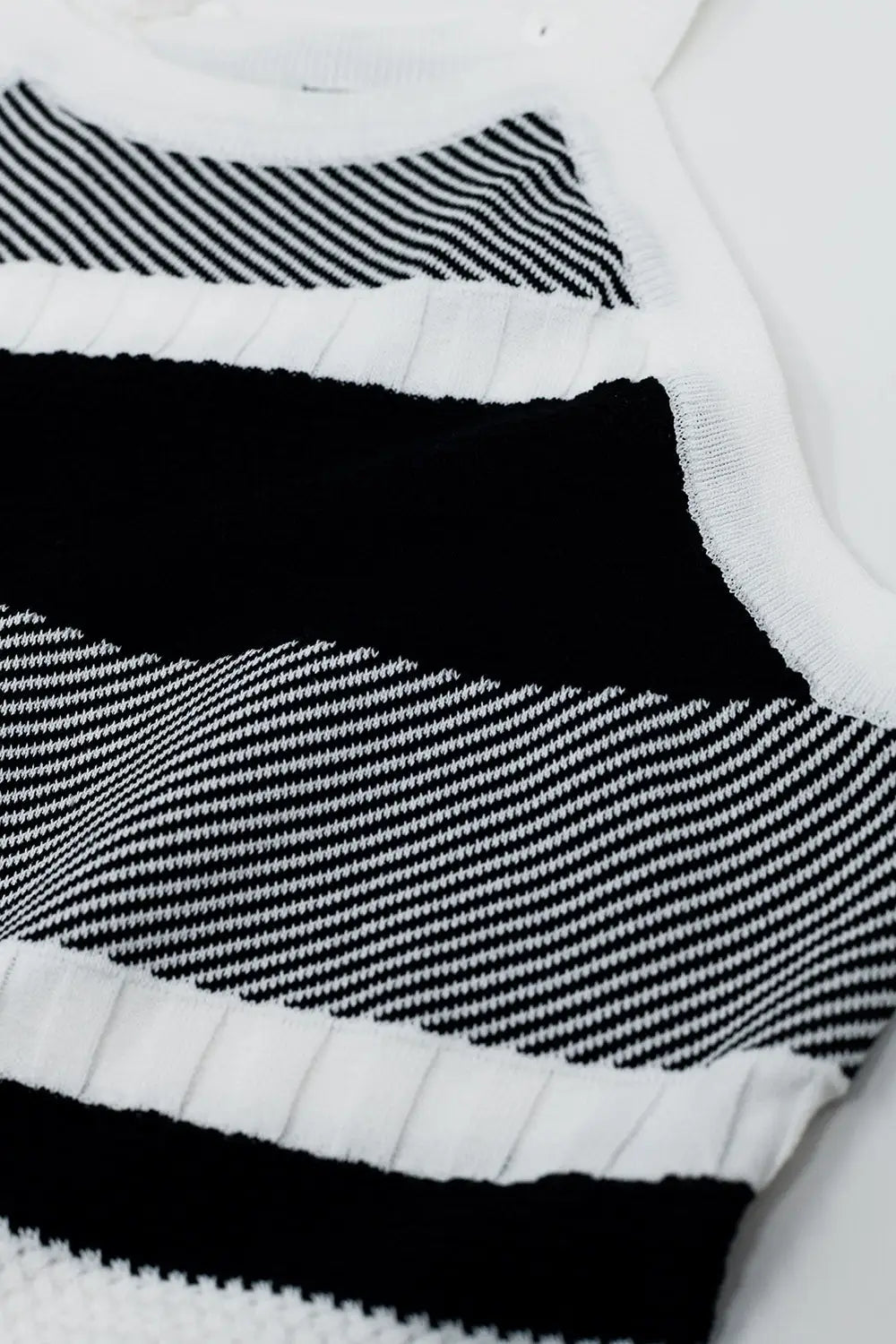 Black and White Halter Tank top With Stripe Design In Different Knits - WHITE / ONE - Sweaters
