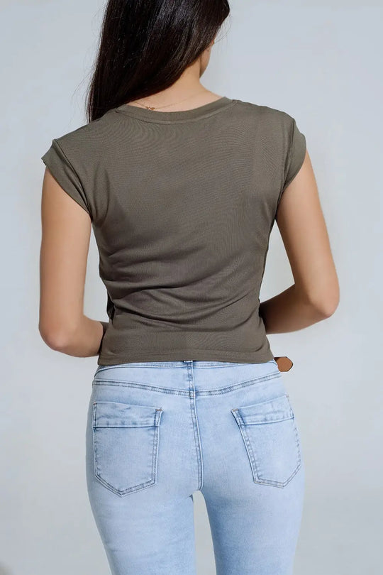 Khaki short-sleeved top crossed at the bottom front - T-Shirts