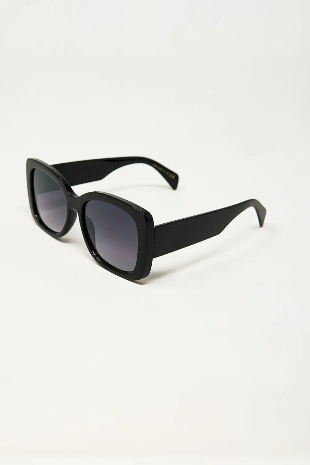 Oversized Squared Thin Frame Sunglasses in Black - BLACK / ONE - Sunglasses