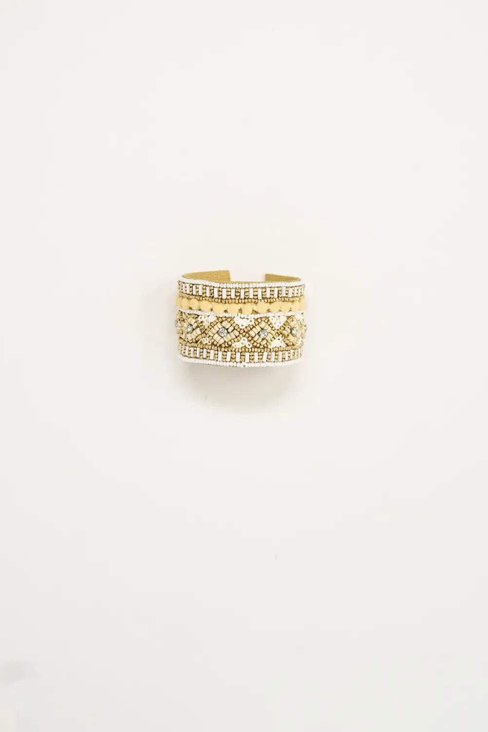 Cream Open Bracelet With Embellishments In White And Beige - CREAM / ONE - Bracelets
