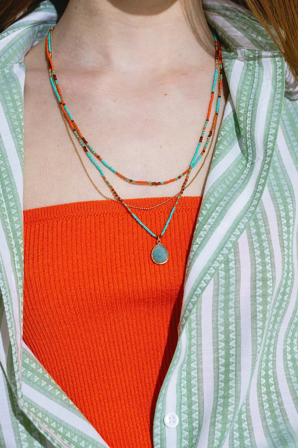 3 in 1 necklace with orange and blue beads - GOLD