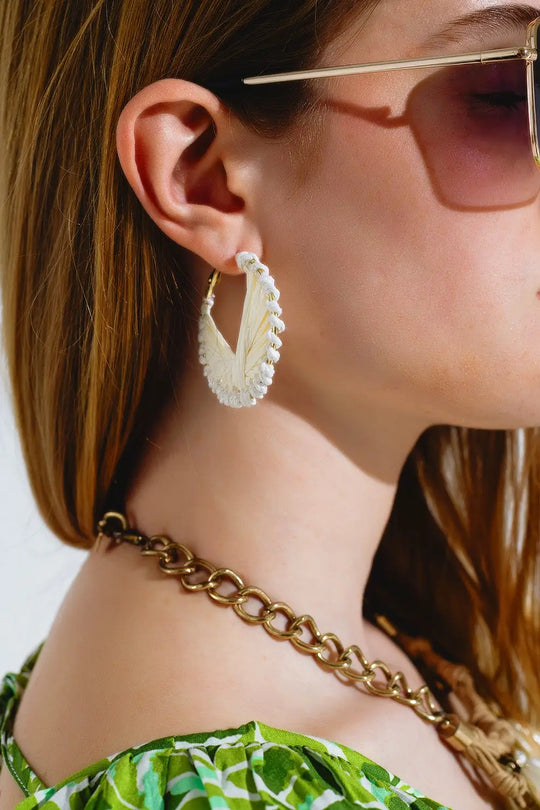 Cream Round Woven Earrings With Intertwined Motive - CREAM / ONE - Earrings