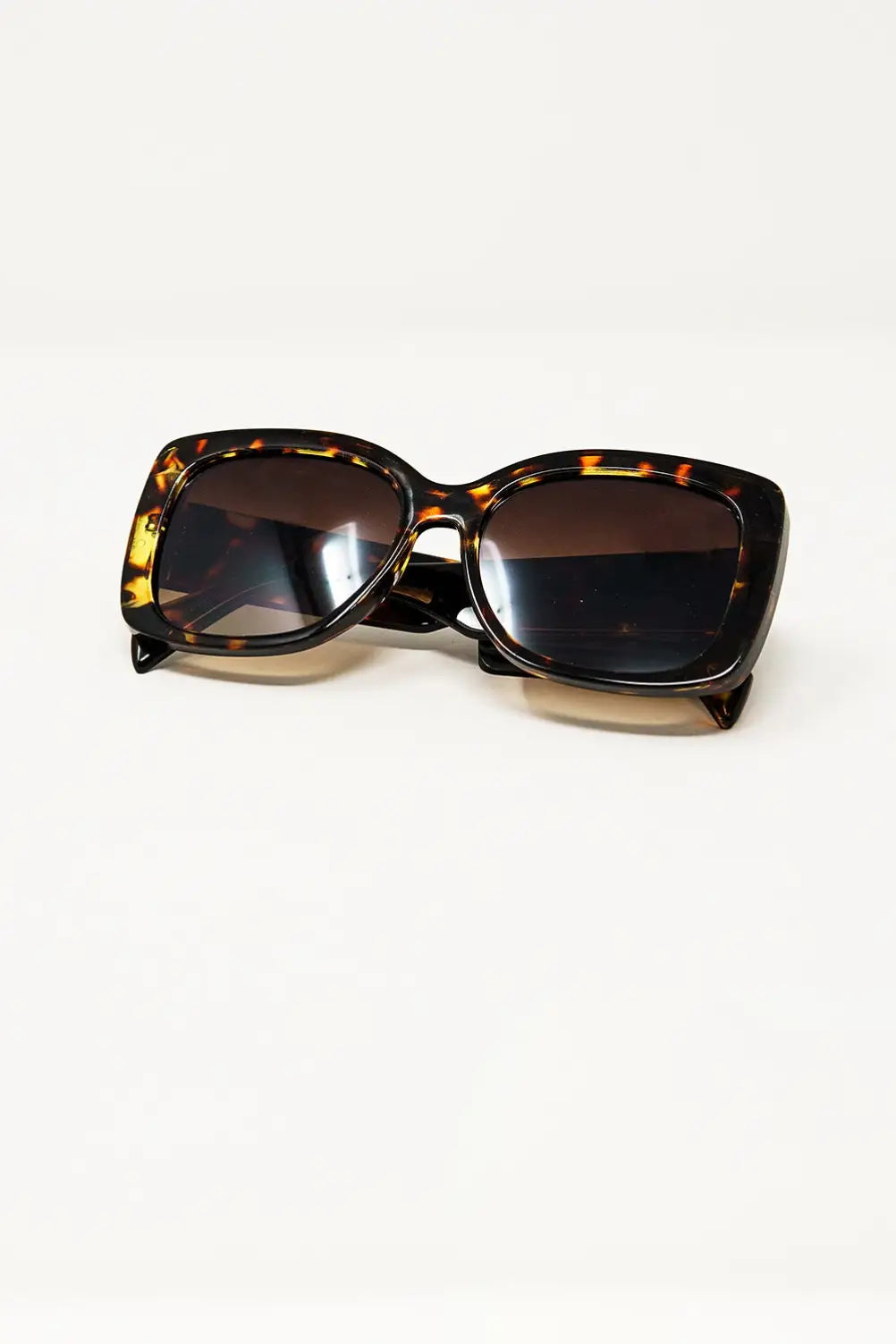 Oversized Squared Thin Frame Sunglasses in Light Tortoise Shell - BROWN / ONE - Sunglasses