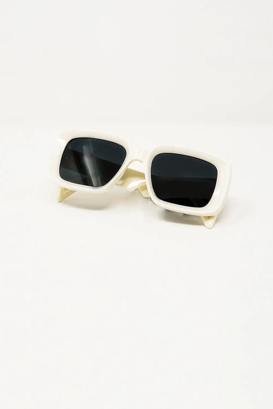 Oversized Rectangular Sunglasses With Wide Frame in White - CREAM / ONE - Sunglasses
