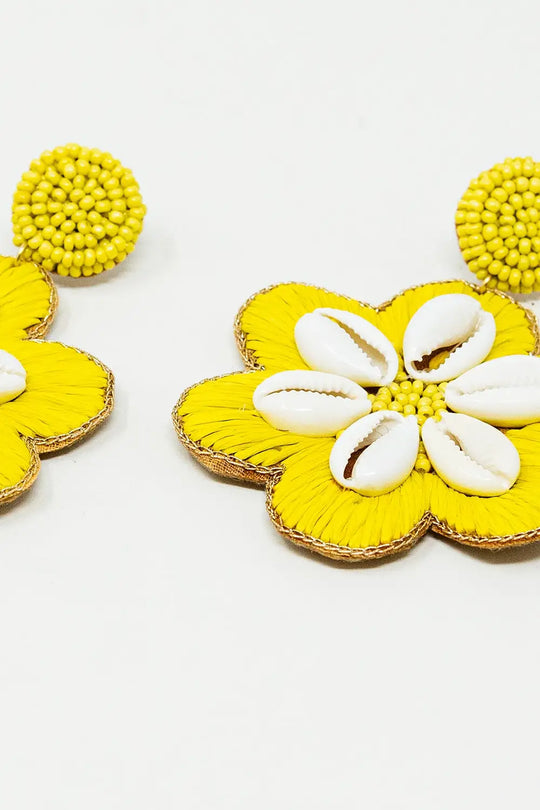 Maxi Embroidered Flower Rafia Earrings With Sea Shell Details in Lime - GREEN / ONE - Belts Earrings