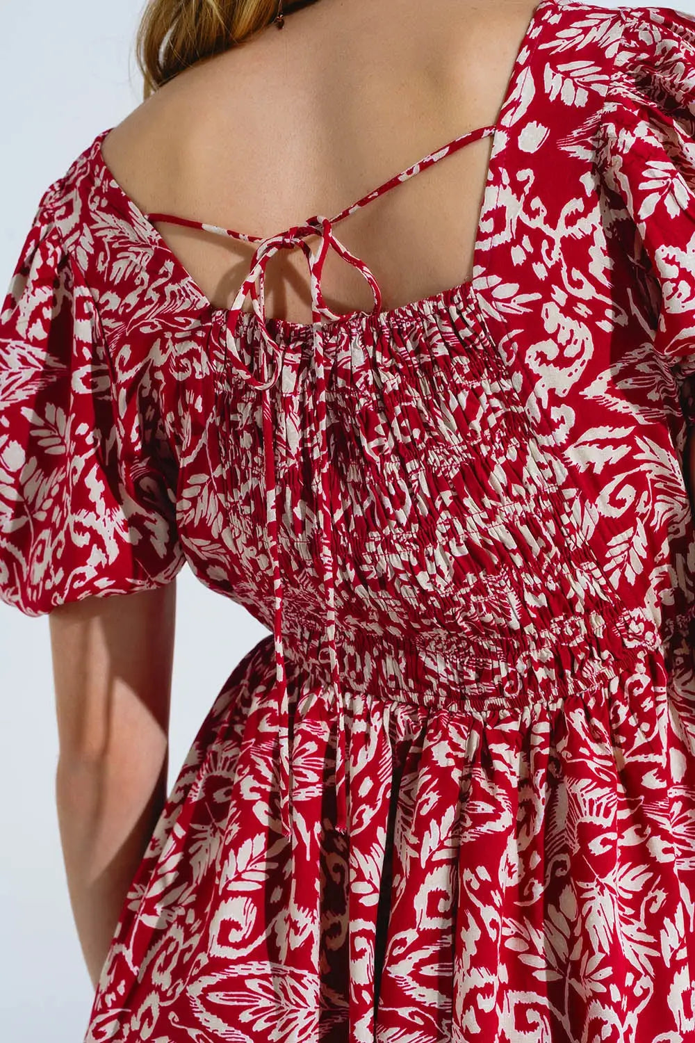 short floral print dress with gathered back - Dresses