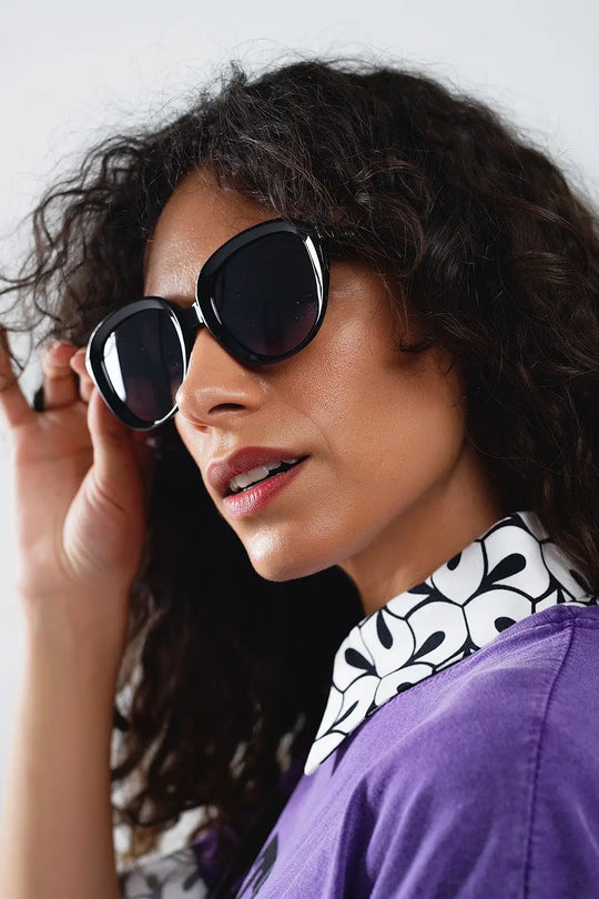 Big Round Sunglasses In Black - BLACK / ONE - Sunglasses