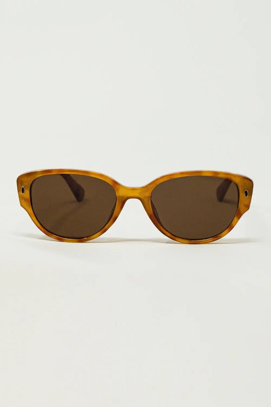 Oval Sunglasses In Light Yellowish Tortoise Shell - BROWN / ONE - Sunglasses