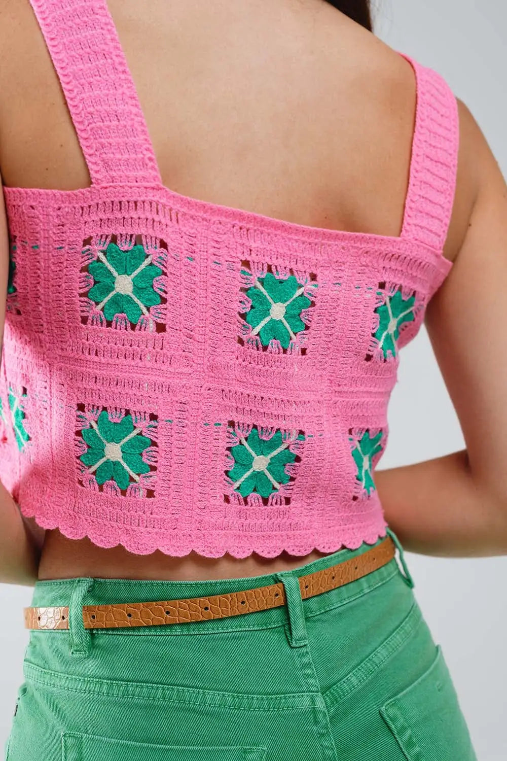 Cropped Crochet TankTop With Flower Pattern - Tops