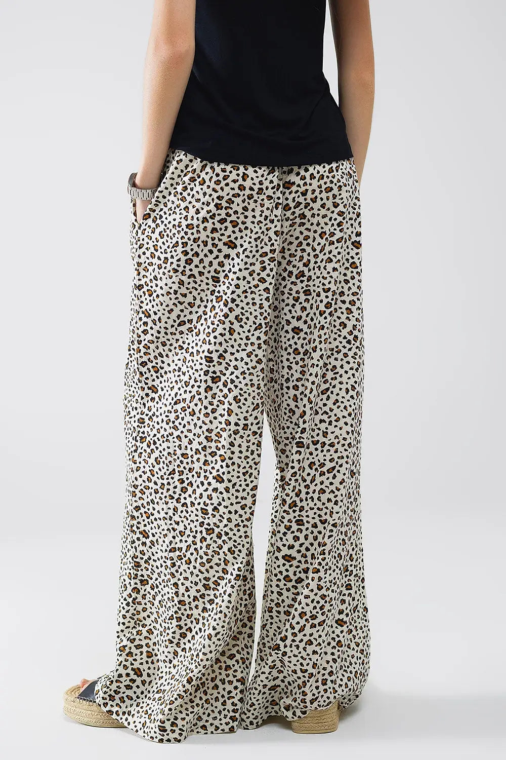 Elasticated Waist Straight Leg Pants In Leopard Print - Pants