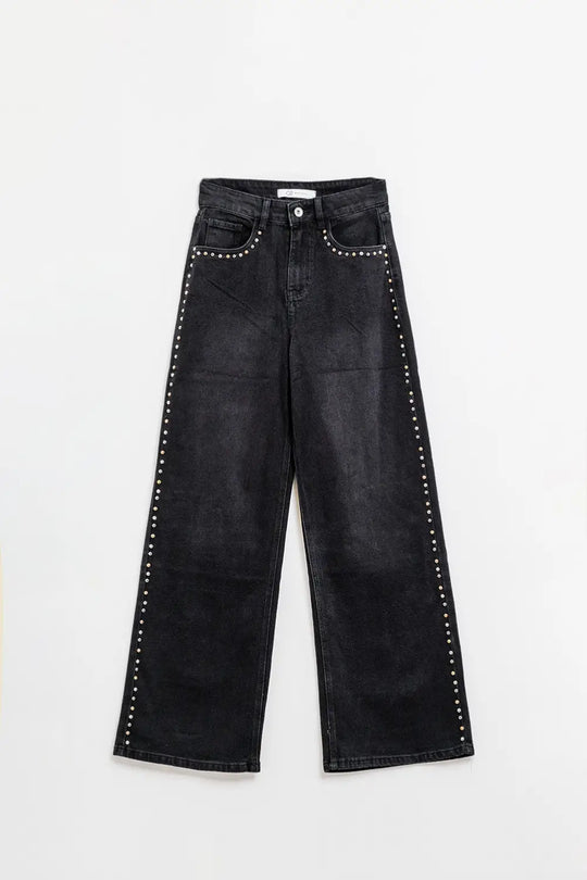 Straight Jeans With Stud Trim Details On The SIdes In Black
