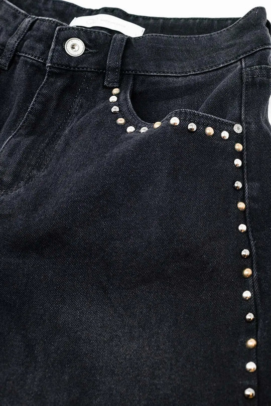 Straight Jeans With Stud Trim Details On The SIdes In Black