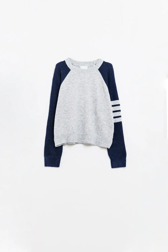 Bi-Color Raglan Sleeve pullover in Navy and Grey - Sweaters