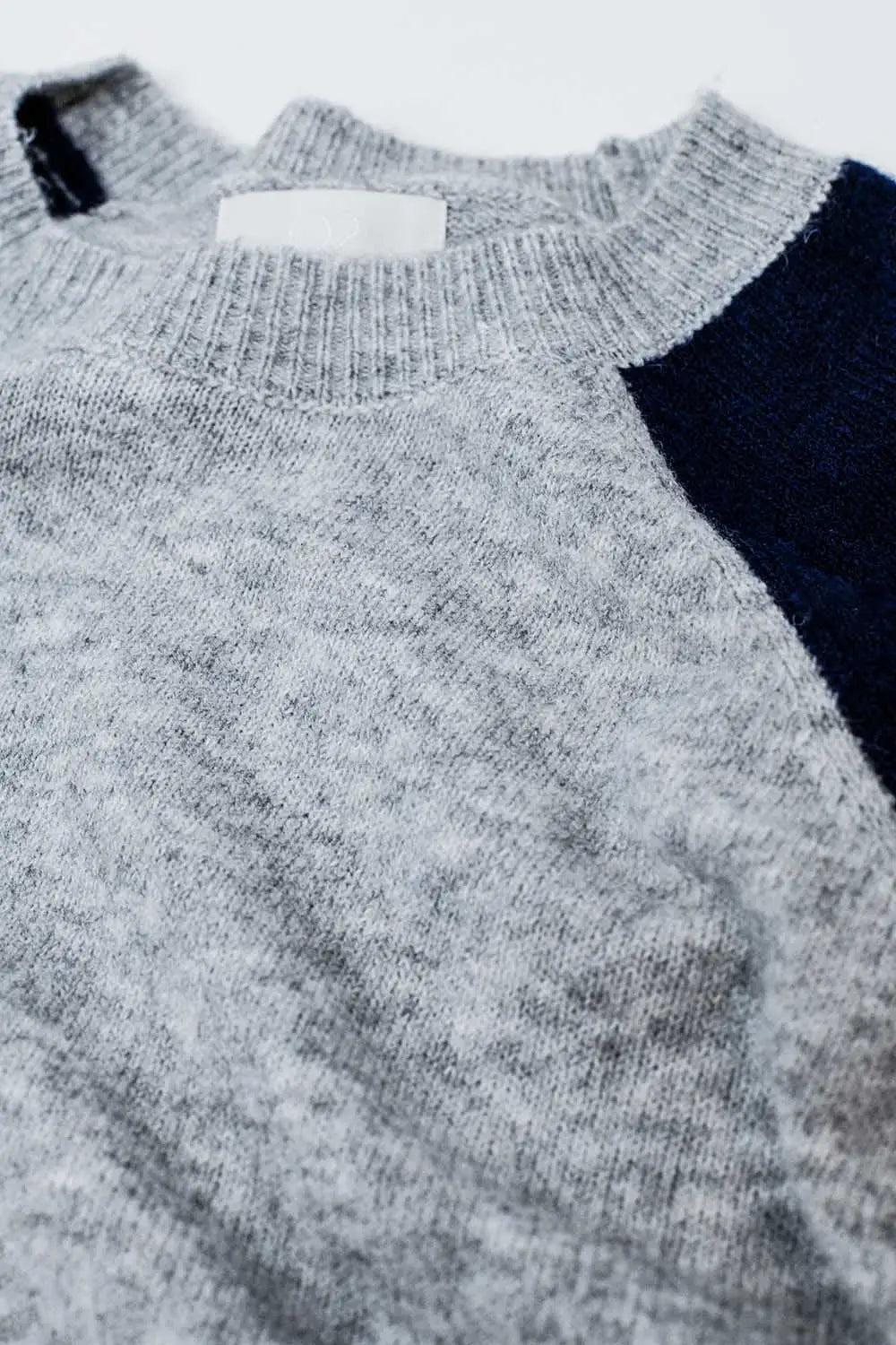 Bi-Color Raglan Sleeve pullover in Navy and Grey - Sweaters