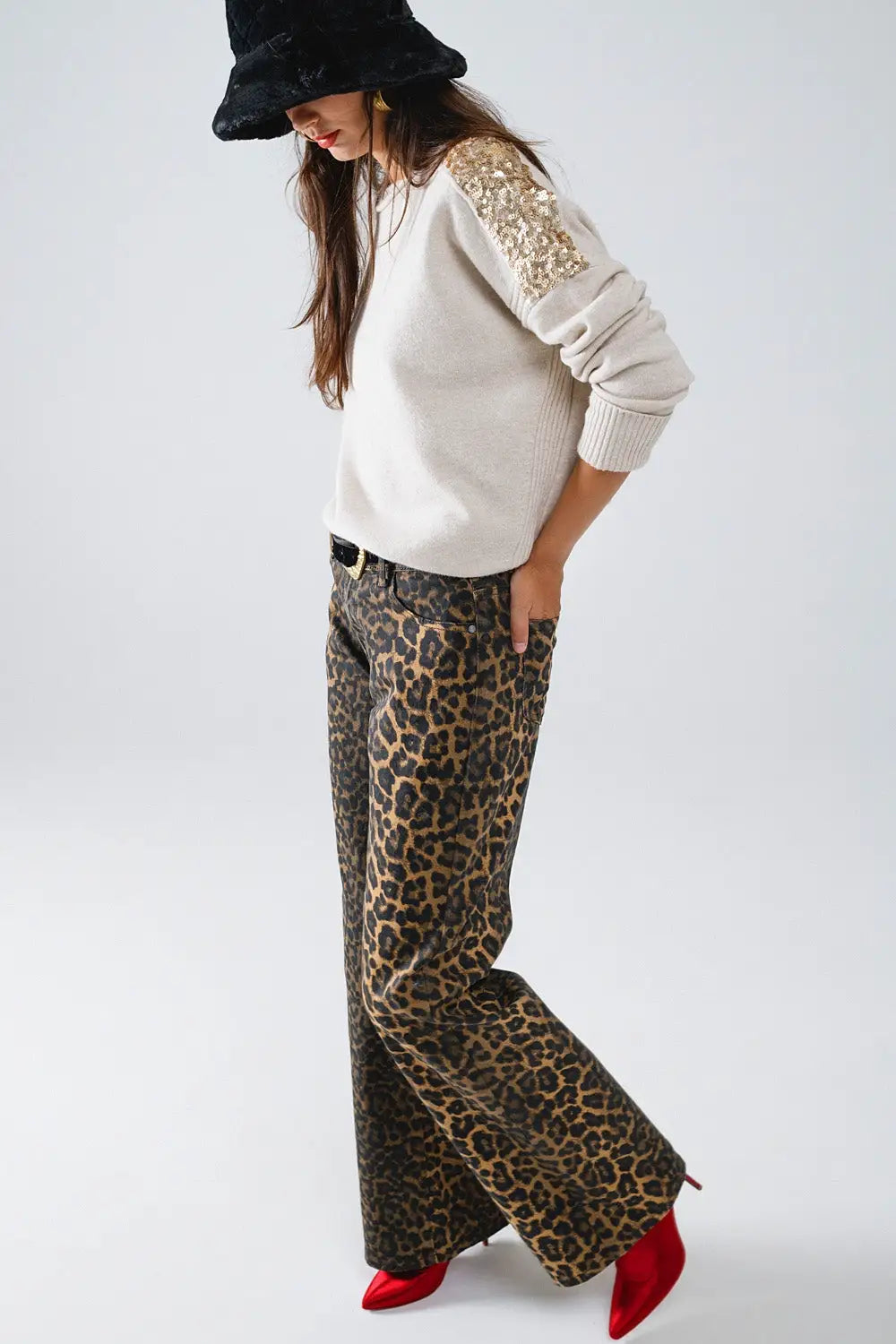 Beige Long Sleeves Sweater With Sequins on The Shoulders - BEIGE / ONE - Sweaters