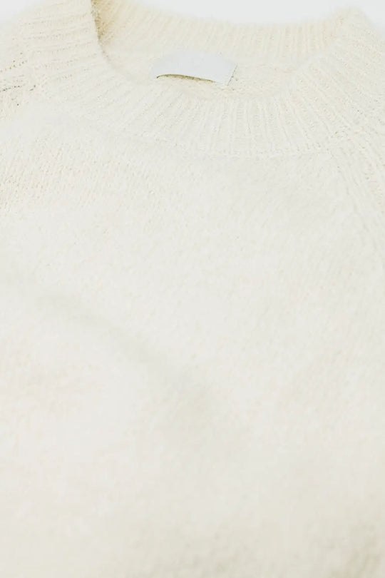 Basic Knited Crew Neck Sweater in cream color - Sweaters
