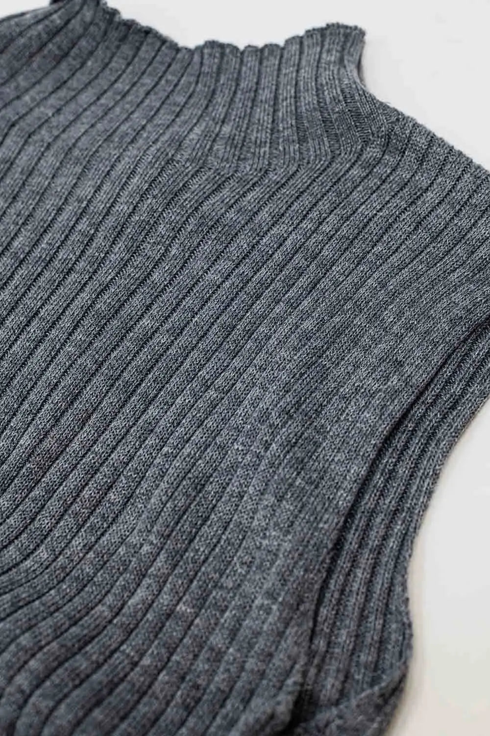 Sleeveless fine knit wool sweater in grey - Sweaters
