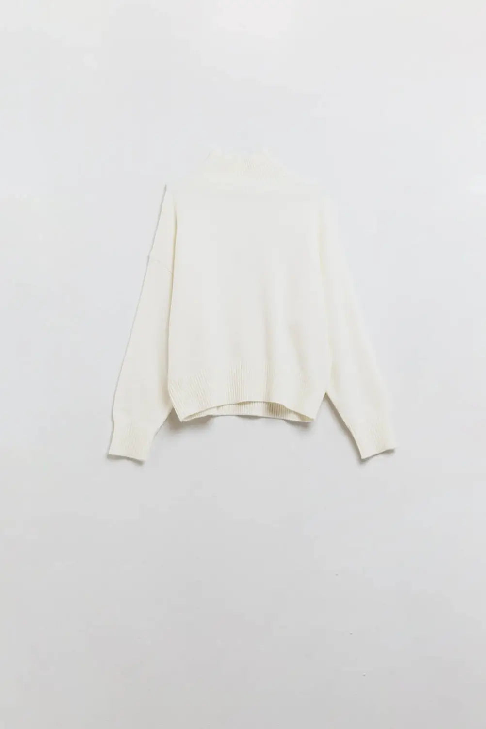 chunky knit sweater in ecru with turtleneck - Sweaters