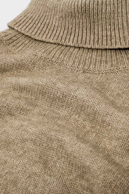 Loose beige sweater with dropped sleeves - Sweaters