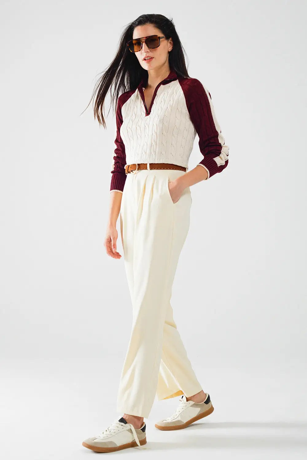 cropped white and burgundy sweater with neck zipper - Sweaters