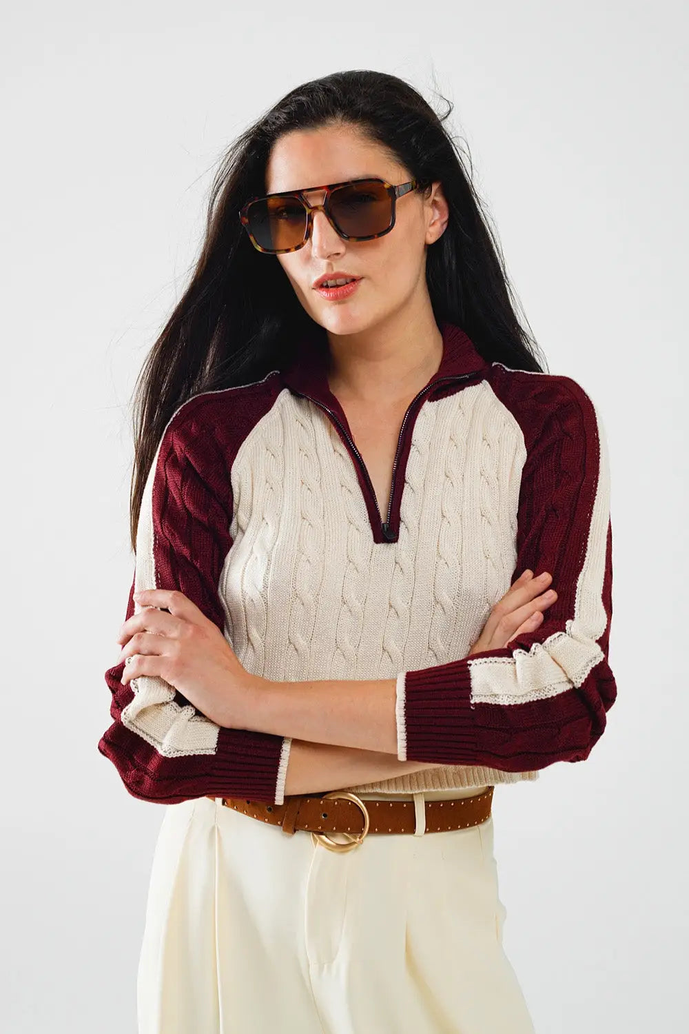cropped white and burgundy sweater with neck zipper - Sweaters