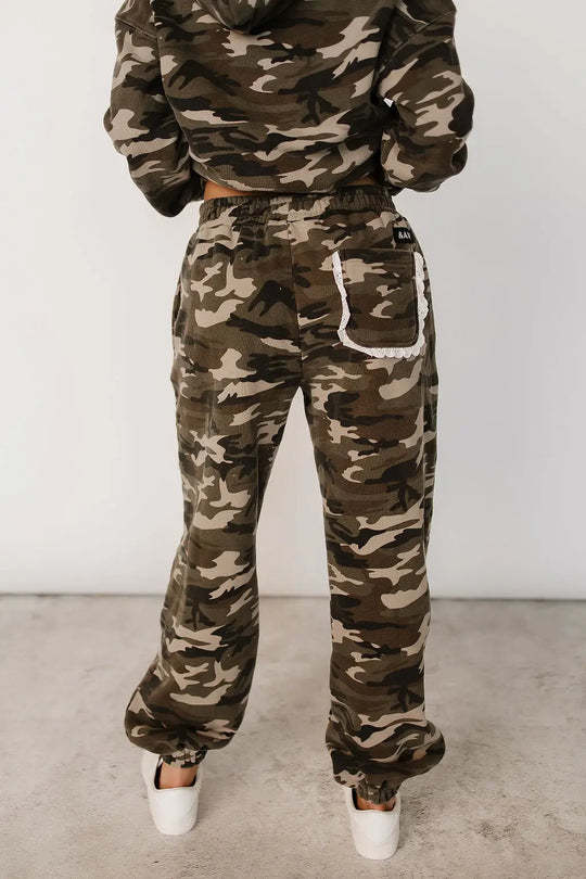 Comfort Zone Joggers - Camo Lace - Tops