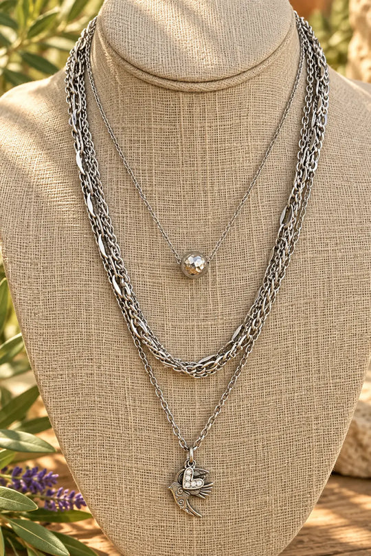 MULTI CHAIN NECKLACE