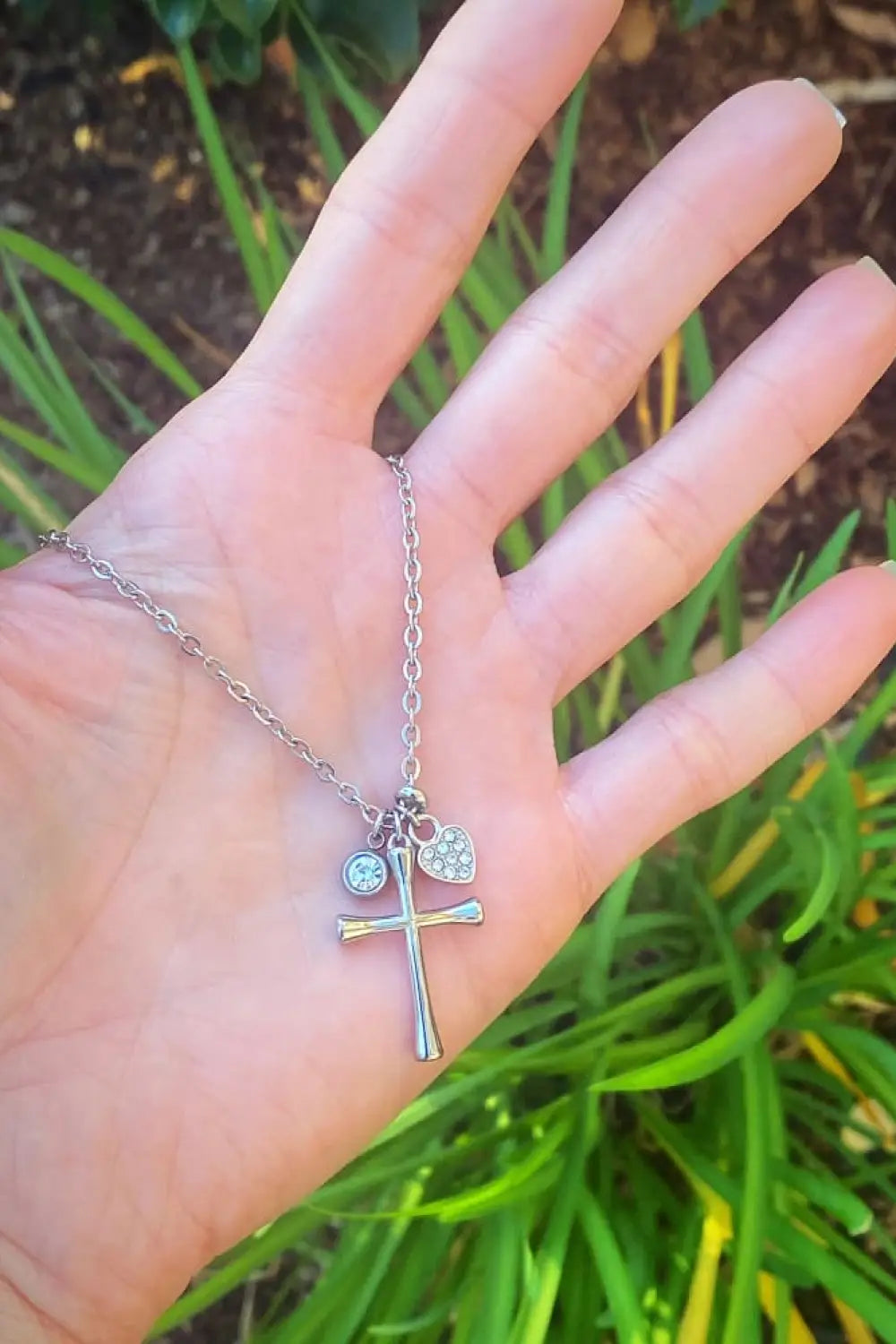 DAINTY CROSS NECKLACE