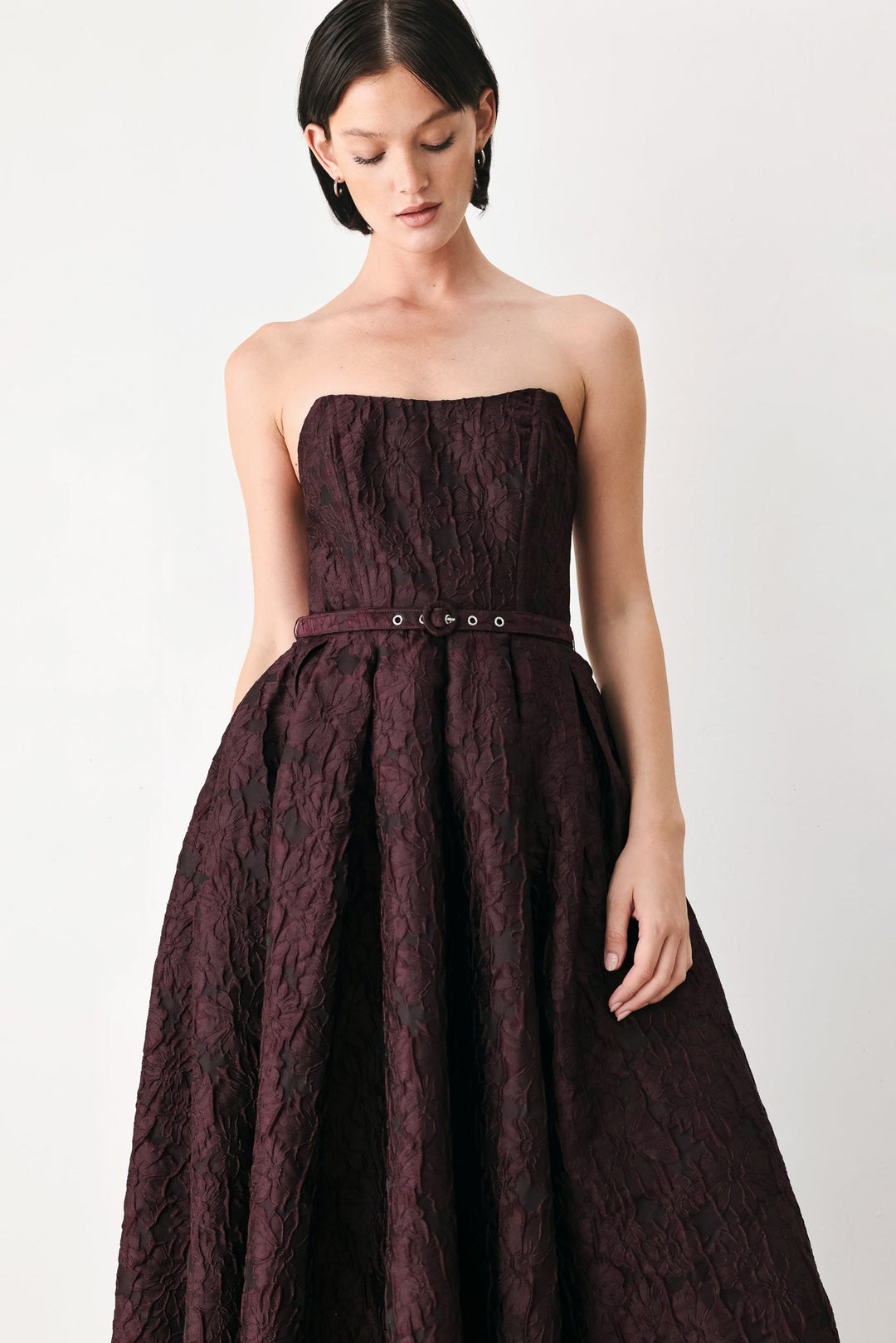 BURGUNDY COUTURE SWAY WOVEN MIDI DRESS