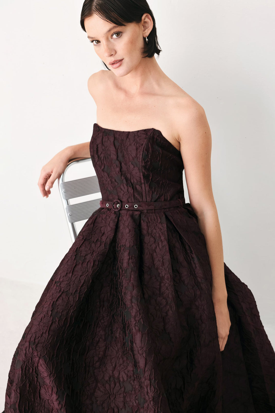 BURGUNDY COUTURE SWAY WOVEN MIDI DRESS