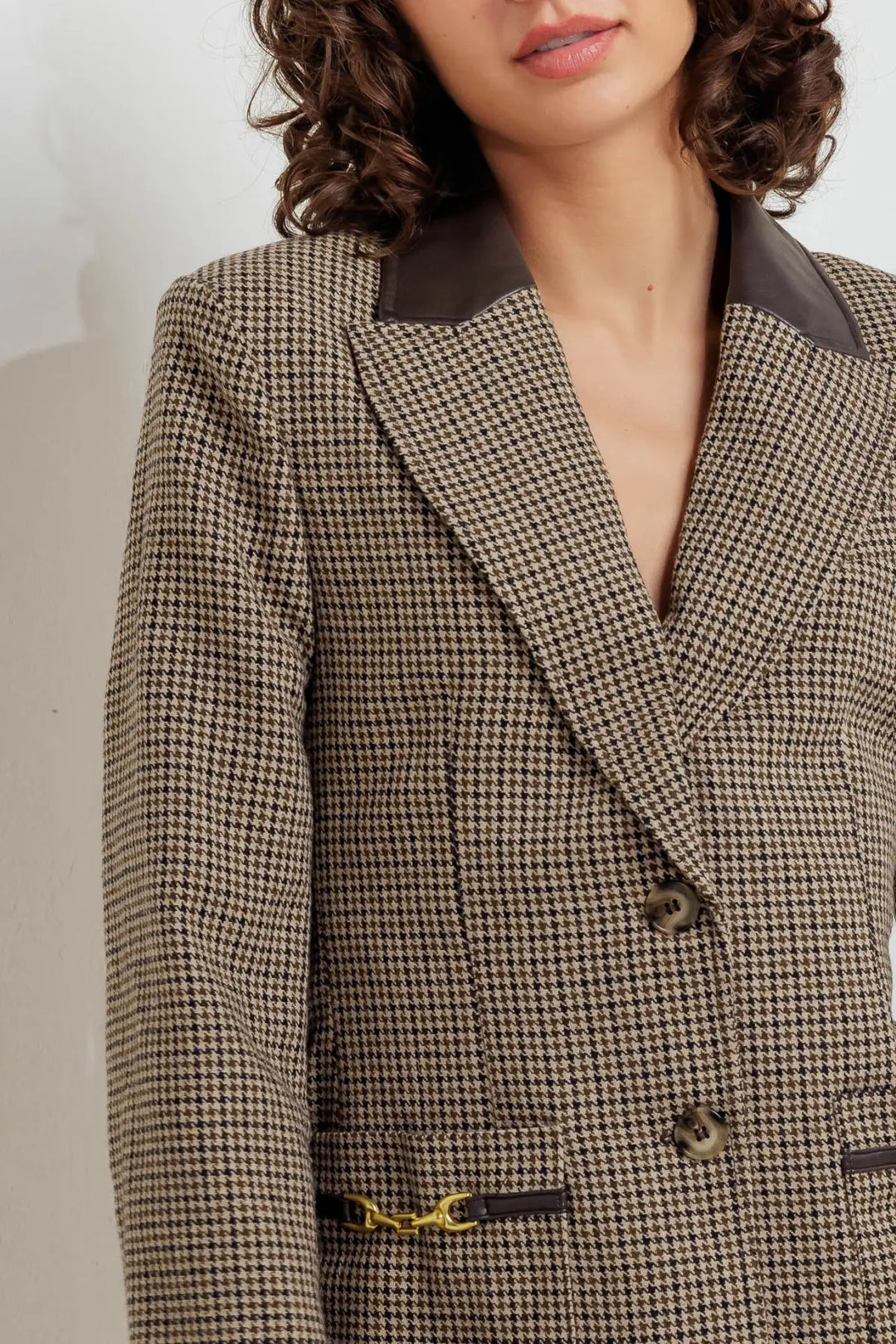 PREPPY EDGE WOVEN JACKET - TOPS