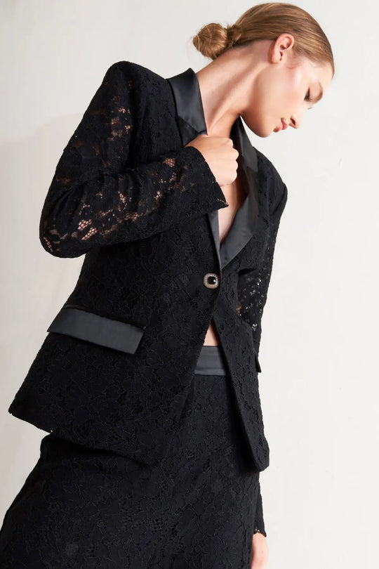 SHADOW GLAM WOVEN LACE BLAZER - JACKETS