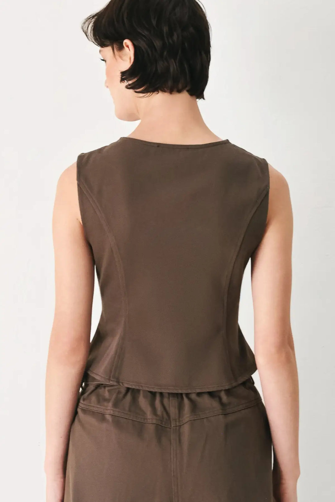 BROWN SUGAR STATEMENT WOVEN VEST - TOPS