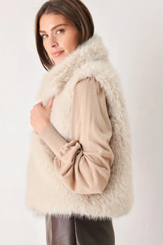COCOA PLUSH CHOCOLATE BROWN FAUX FUR VEST