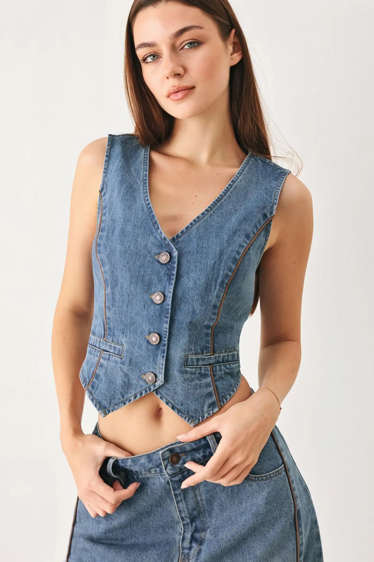 WESTERN MUSE DENIM VEST - TOPS