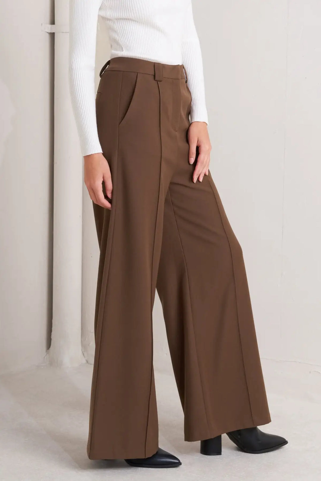 MONDAY FLOW BROWN WOVEN PANTS - PANTS