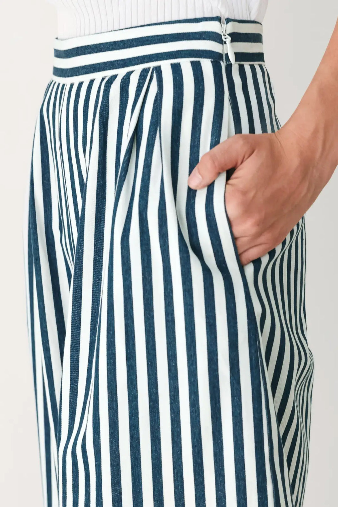 PORTSIDE STRIPE WOVEN WIDE LEG PANTS - PANTS