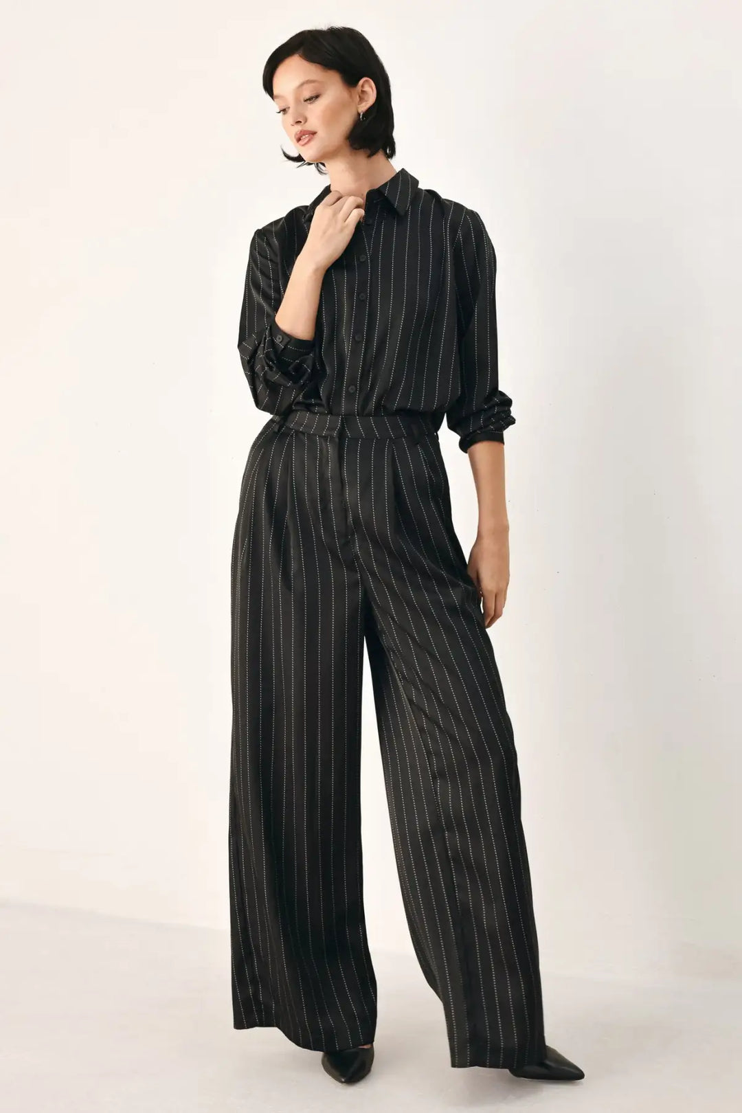CITY AFTER DARK STRIPED WIDE LEG PANTS