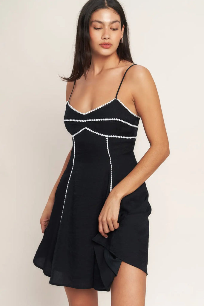 eyes on me mini dress ALL EYES ON YOU WOVEN MINI DRESS L FLYING TOMATO Black / L