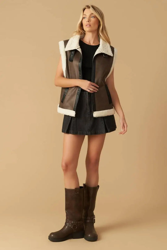 IN ANOTHER LIFE LEATHER VEST
