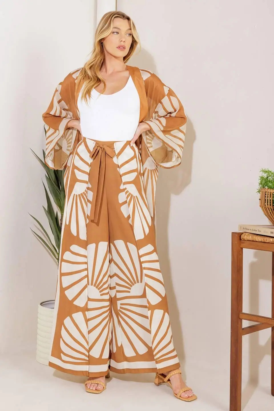 AWAITING LOVE WOVEN KIMONO COVER UP AND PANT SET - BROWN/IVORY / S - TOPS