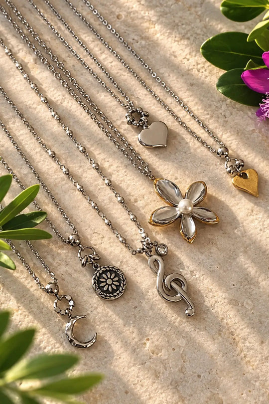 TINY MOON NECKLACE