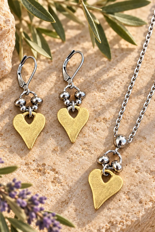 RUSTIC HEART NECKLACE