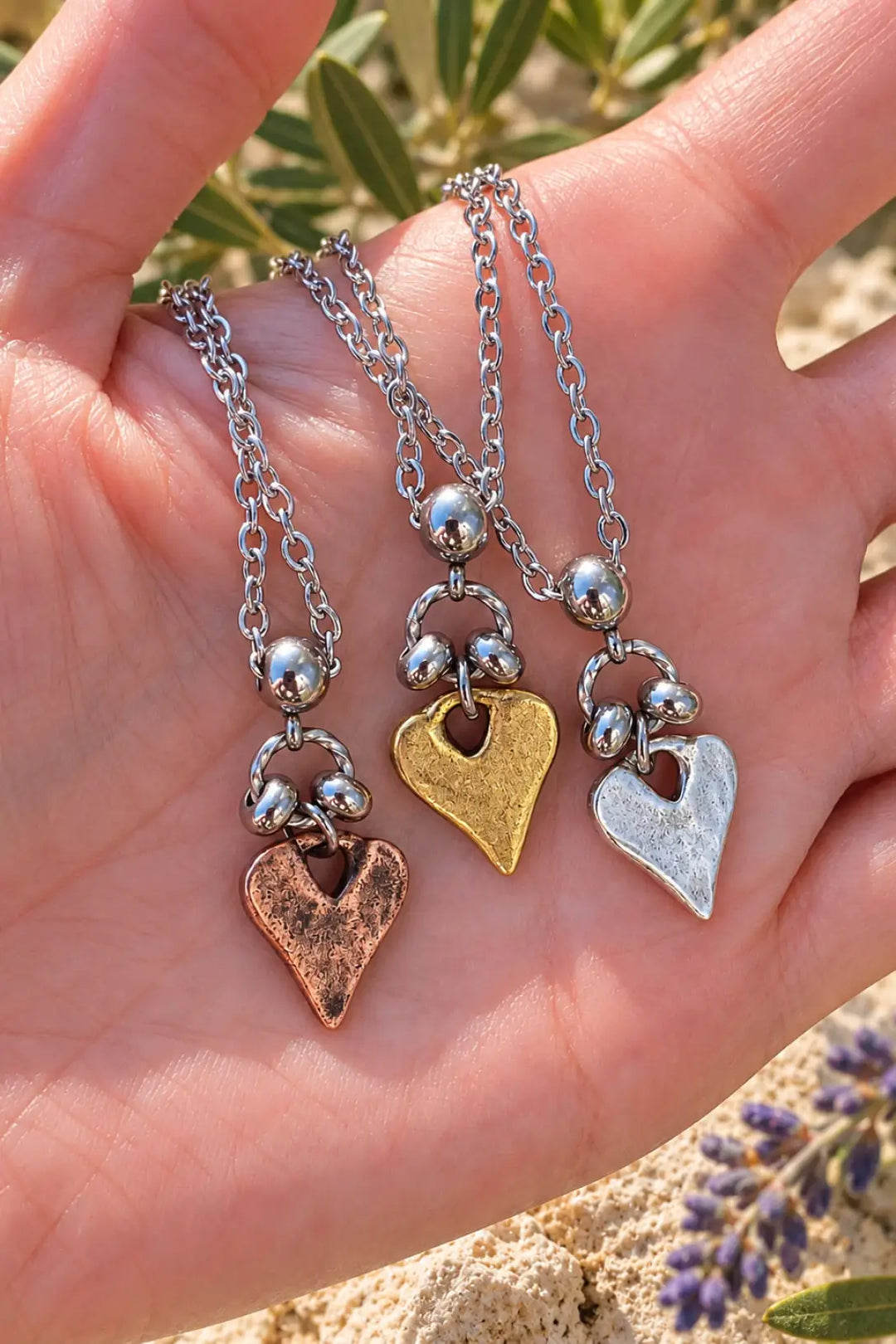 RUSTIC HEART NECKLACE