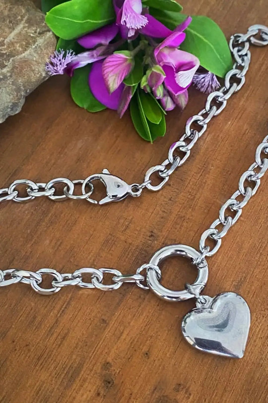 SOFIA HEART NECKLACE