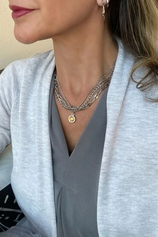 MULTI CHAIN NECKLACE