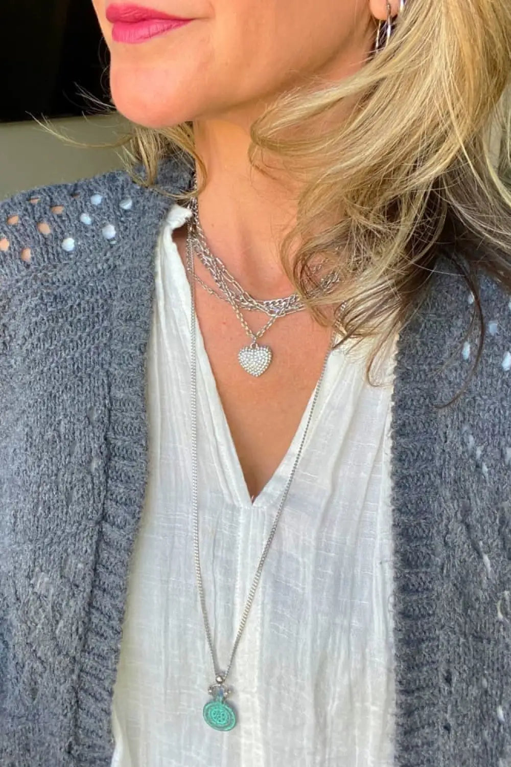 MULTI CHAIN NECKLACE